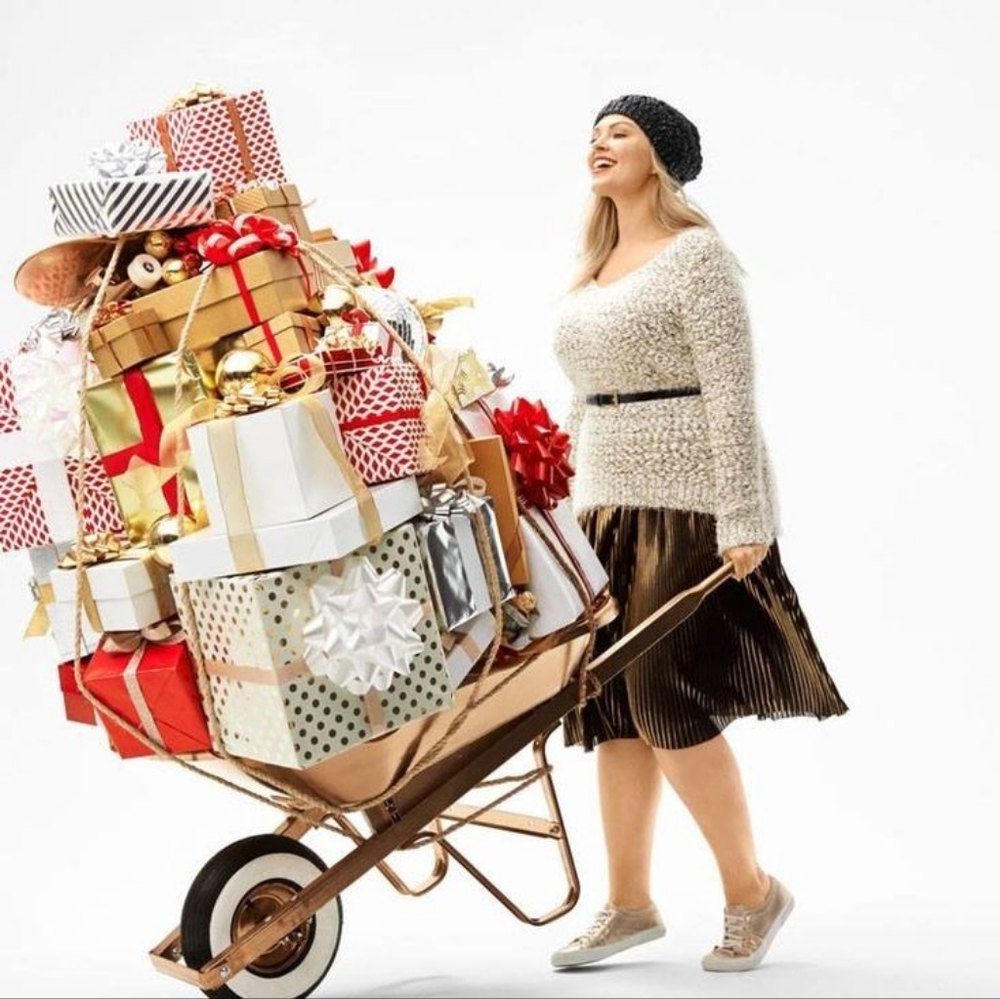 40% OFF everything you like in my closet today till Dec, 24th,2022!!!